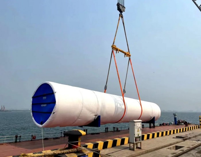 <em>十一</em>冶防城港海工装备制造基地海上风电项目首套塔筒顺利交付！