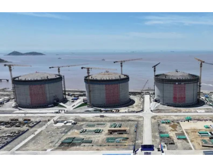 上海LNG站线扩建项目四个储罐全部完成气升顶，申能集团保障上<em>海天然气</em>安全供应