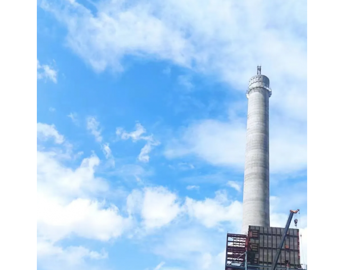 重大里程碑！<em>达钢</em>项目百米烟囱和1#脱硫湿电塔封顶！
