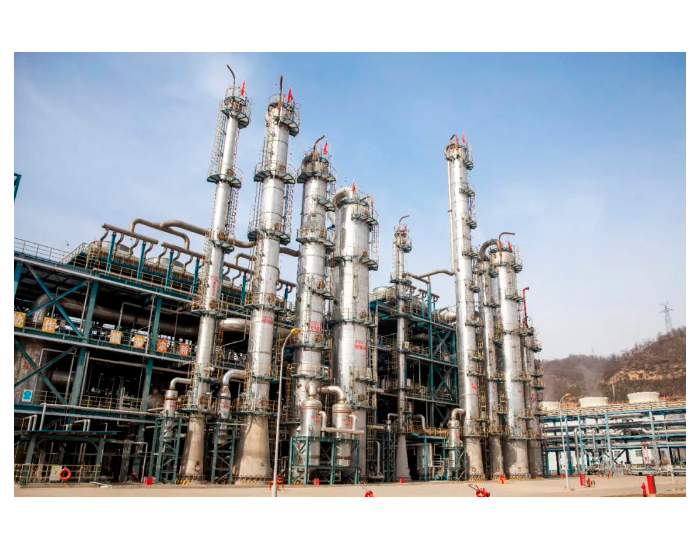 延长石油炼化公司油田气化工科技公司进行为期两天的清洗作业