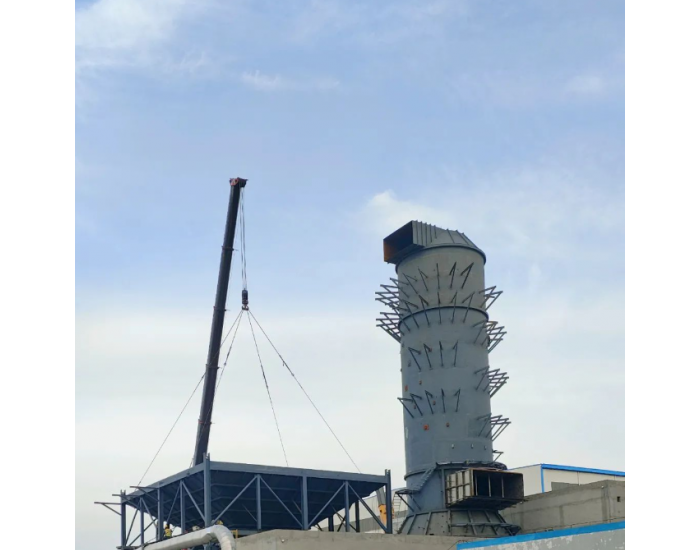 山东滨州炭材料脱硫吸收塔成功封顶