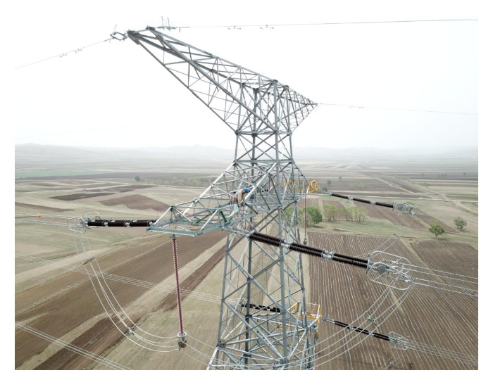 内蒙古超高压供电分公司输电管理一处：开展输电线