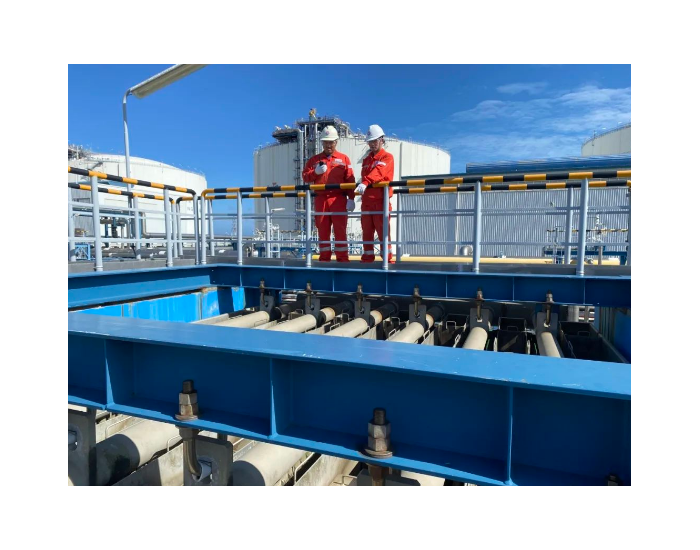 中海福建天然气有限责任公司：福建LNG成功完成开架式海水气化器涂层测厚工作