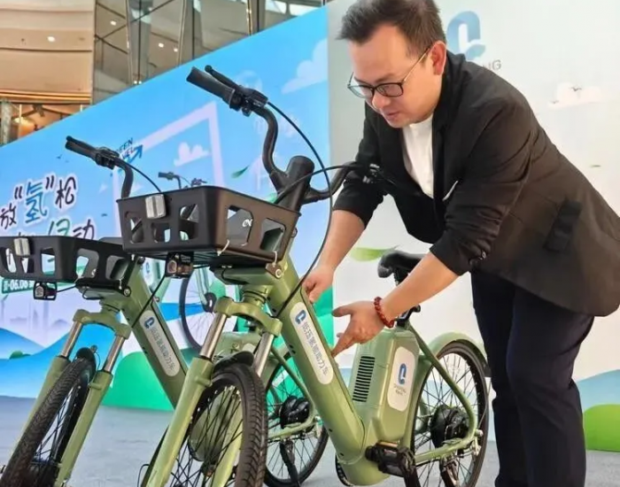 广州番禺首批氢能自行车投放运行