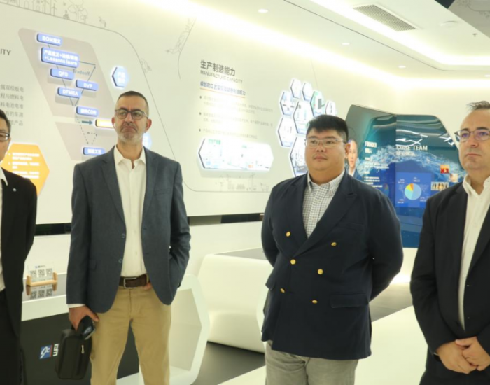 阿联酋投资公司kintsugi和运营公司alhami一行来往考察<em>上海</em>骥翀，寻求跨国技术合作交流机会