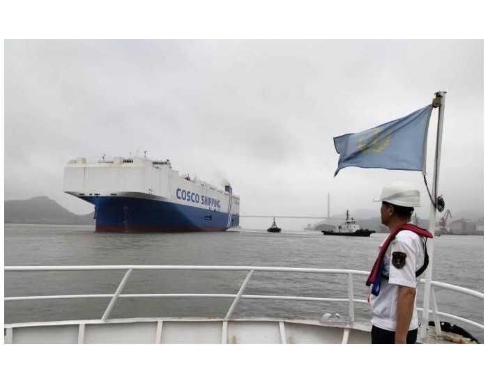 福建福州连江海事处全力保障LNG双燃料汽车滚装船顺利试航