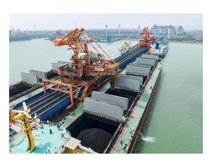 河北黄骅港今年以来煤炭运量超1亿吨