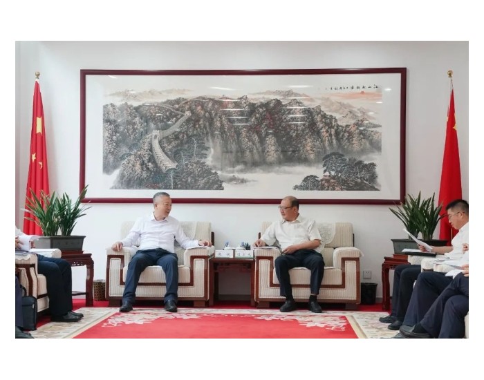 内蒙古电力集团与包头市人民政府交流座谈