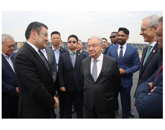 联合国秘书长古特雷斯考察中国能建乌兹在建最大光储项目