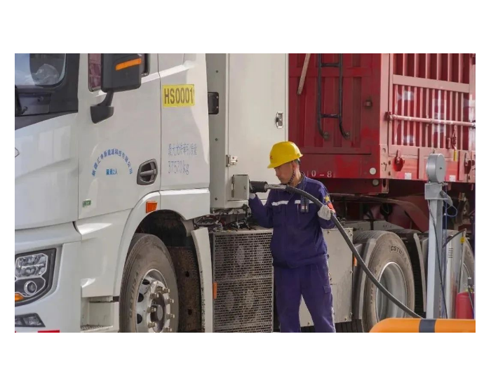 重塑能源联合宇通集团推动新疆首条氢能公交线投运