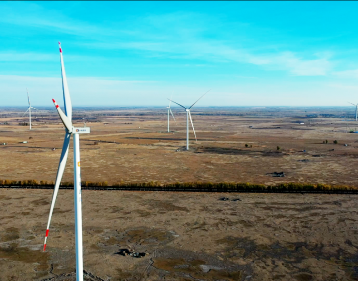 江西电建公司承建的内蒙古通辽市2.38GW风电基地项目299台风机全容量<em>并网发电</em>