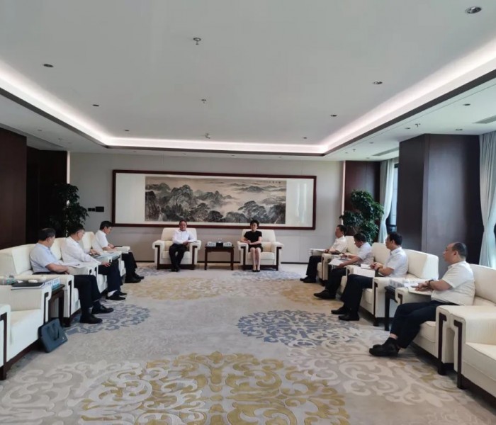 <em>湖北能源</em>与国网湖北省电力公司座谈