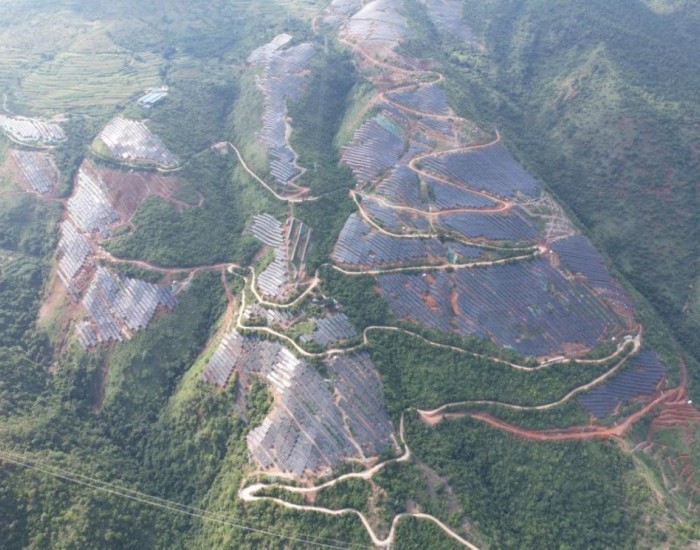 中国能建陕西院EPC总承包的国家电投横山50兆瓦光伏发电项目(二期)工程并网发电