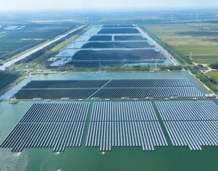 悅達(dá)投資首個(gè)大型<em>集中式光伏</em>項(xiàng)目并網(wǎng)投運(yùn)