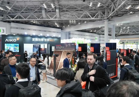 爱旭携N型ABC轻质组件及满屏新品亮相日本PV EXPO