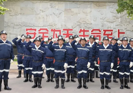 山西焦煤霍州煤电李雅庄矿<em>构建</em>多维管理体系持续提高标准化水平