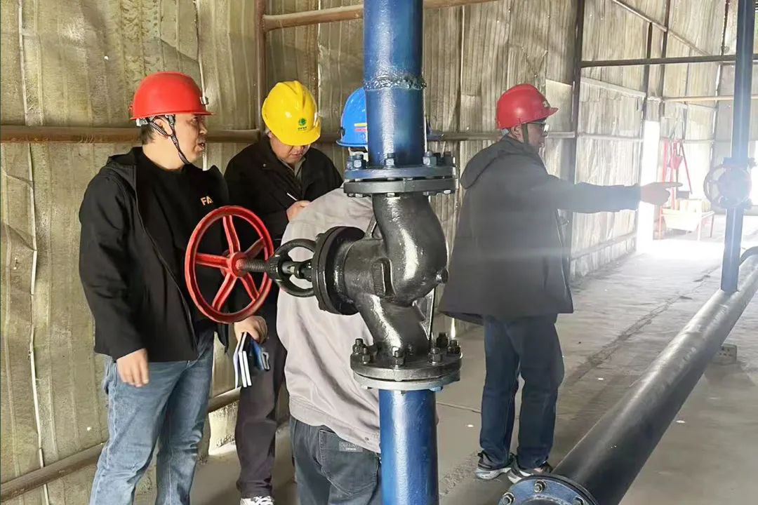 1.马海林  青海省市场监管局莅临鱼卡公司开展特种设备安全检查(1).jpg