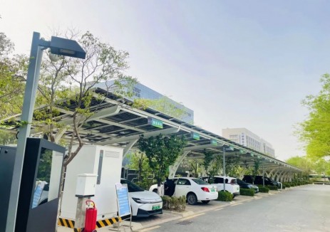 光储智充 领航零碳未来：西安首个液冷超充示范站
