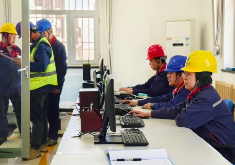 内蒙古电力集团2025年首个分散式风电送出工程提前并网投产