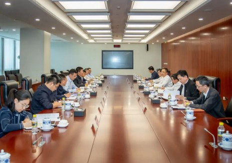 邹磊会见蜀道集团党委书记、董事长张正红