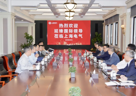 上海电气与延锋国际共拓新能源汽车产业绿色智能新