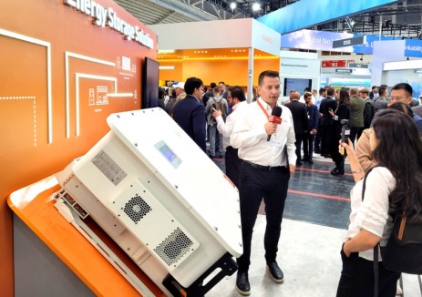 锦浪Solis 125kW壁挂式混合储能逆变器重磅亮相Intersolar