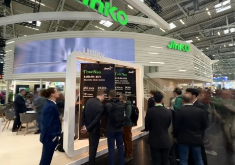2025 Intersolar | 晶科Tiger Neo 650W组件欧洲预售
