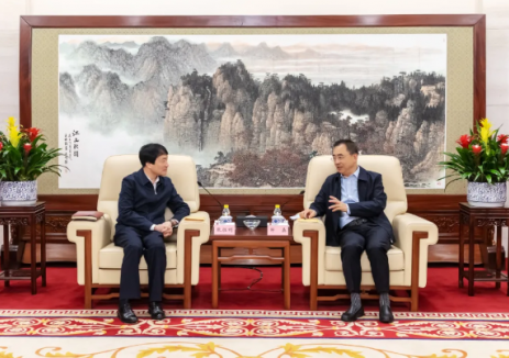 邹磊会见陕西榆林市委书记张胜利