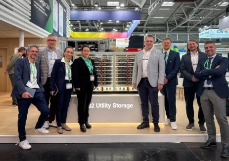 晶科储能与TRANS-KOL在Intersolar Europe 2025展会上宣布达成战略合作伙伴关系
