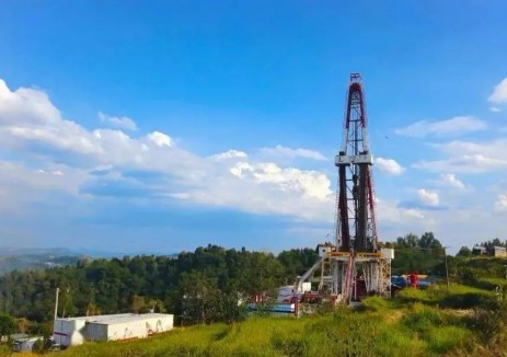 5300米！中石化石油工程公司刷新<em>国内</em>页岩气井垂深纪录