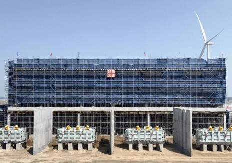 中能建松原氢能产业园（绿色氢氨醇一体化）项目220千伏自发用升压站电气综合楼顺利封顶