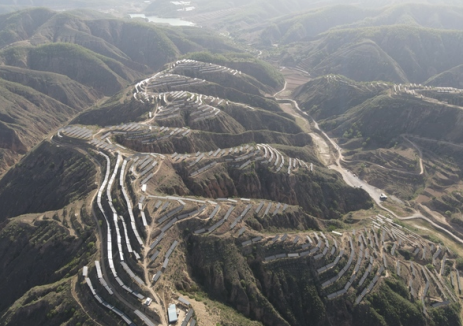 延川光伏项目全容量<em>并网发电</em>