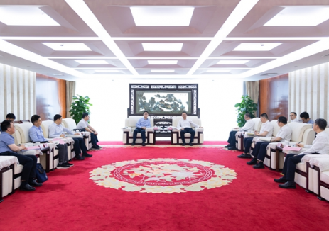 祖斌与安徽芜湖市委副书记、市长徐志举行会谈