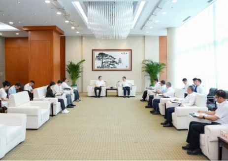 张文峰会见海南省副省长顾刚