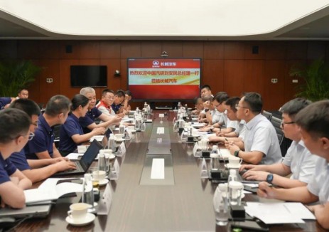 长城汽车与中国汽研专家团深入交流，共探汽车安全