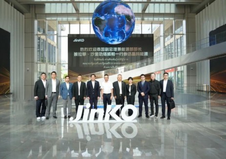 晶科能源李仙德就深化光伏技术、拓展储能应用及