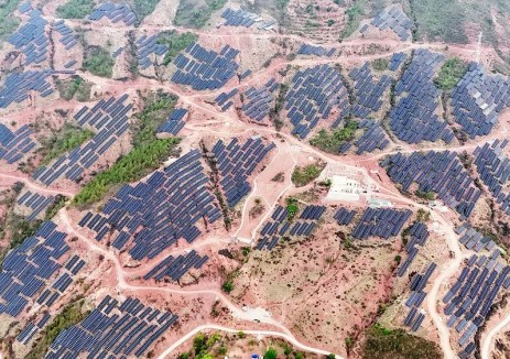 京能国际云南保山昌宁县珠街18MW林光互补项目并网发电