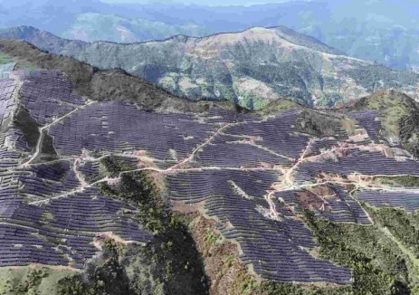 中国能建建筑集团总承包的阿坝黑水扎窝二期光伏发电项目全容量并网发电