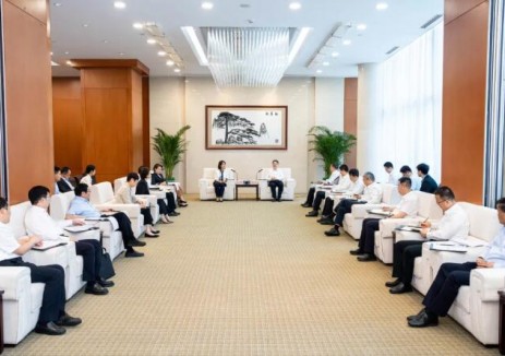 温枢刚张文峰会见河南许昌市委书记杨小菁