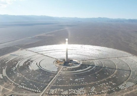 中国能建西北城建承建的新疆吐鲁番鄯善100兆瓦光热发