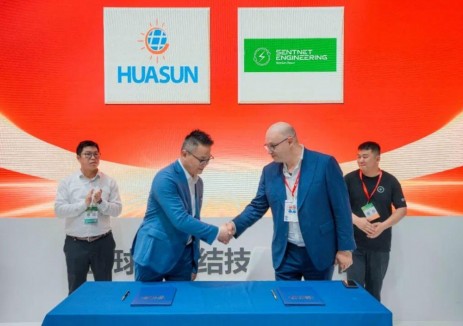 华晟携手意大利Sentnet，推进海外GW级垂直农光项目深度合作