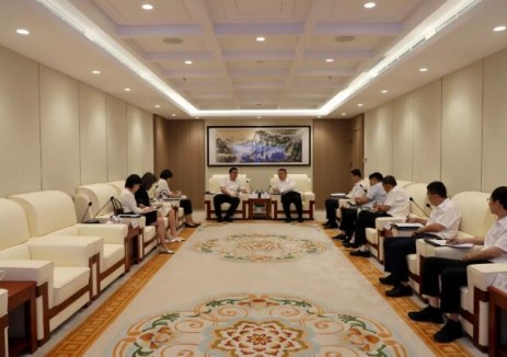 李远飞与中电工程西南院党委委员、副总经理黎亮座谈交流