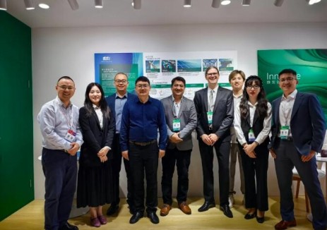 麦加芯彩一高性能复合材料边框涂层新征程