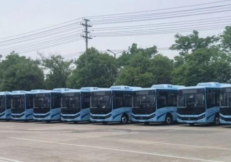 90台奇瑞万达7米低入口纯电公交交付安徽宿州，