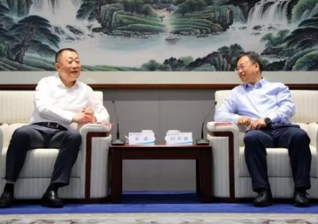 中国电气装备党委副书记、总经理闫华锋会见辽宁丹东市委书记宋诚