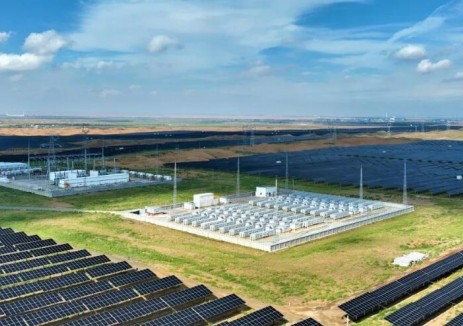 宁夏腾格里沙漠新能源基地进入大规模风电建设阶段