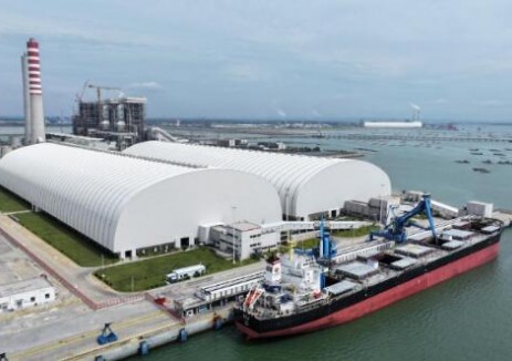 国家能源集团港口公司北海码头首次开展双钟摆式运