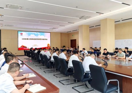 陜煤集團韓城礦業(yè)公司王峰煤礦：“六個(gè)持續”密織瓦斯防治管控網(wǎng)絡(luò )