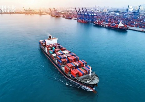 全球航行的“隐形引擎”：长城船用油以中国科技护航世界航程