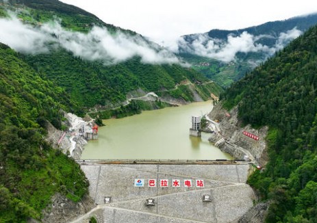 四川巴拉水电站投产发电